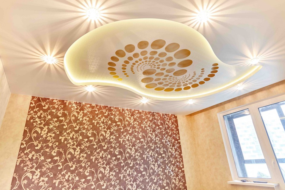 Заказать резные потолки apply в г. Великий Новгород